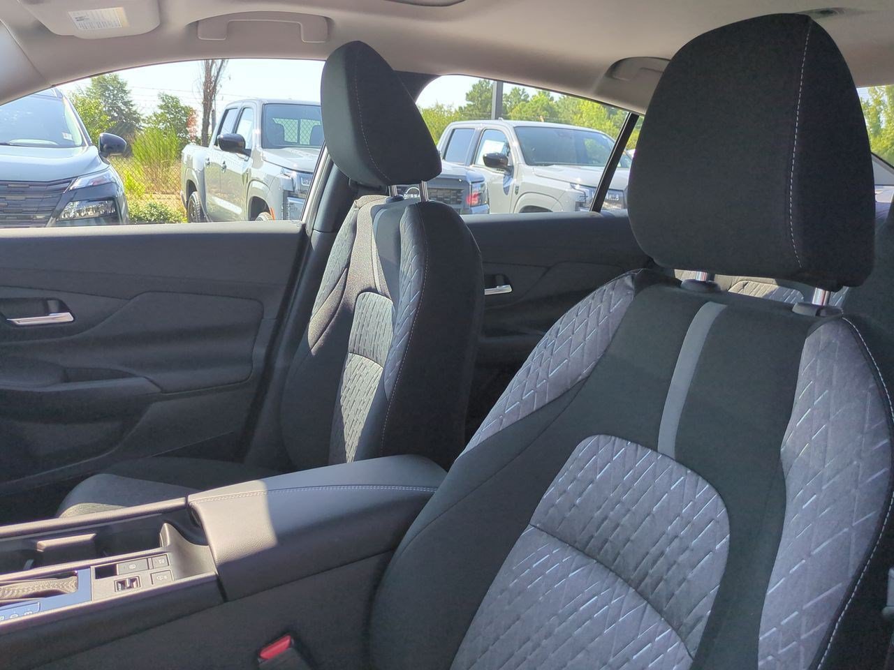 New 2026 Nissan Sentra SV w/ SV Convenience Package FWD image 15