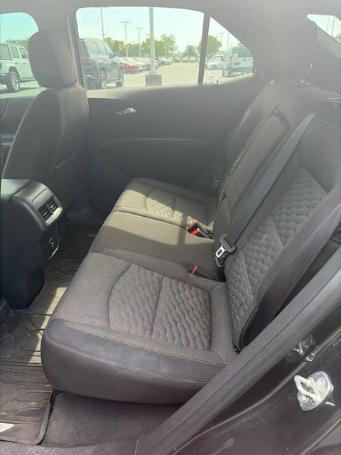 Used 2020 Chevrolet Equinox LT w/ Driver Convenience Package FWD image 15