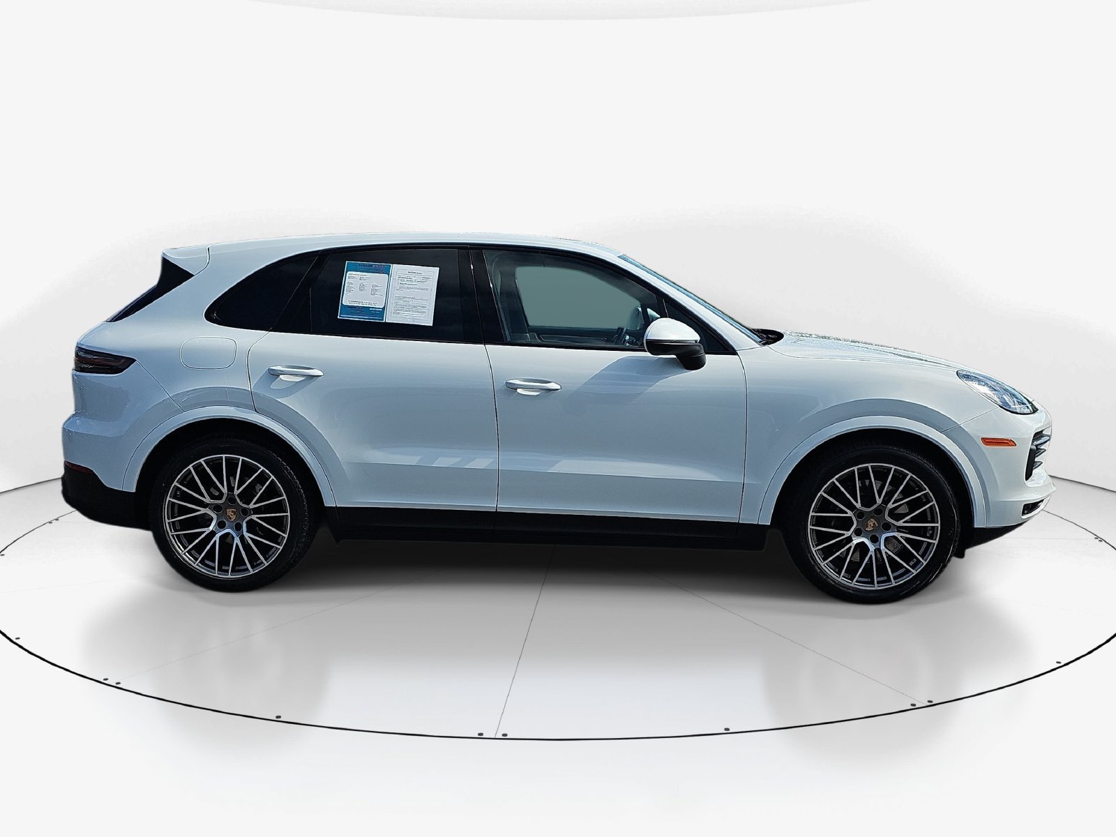 Used 2023 Porsche Cayenne S Platinum AWD/4WD image 5