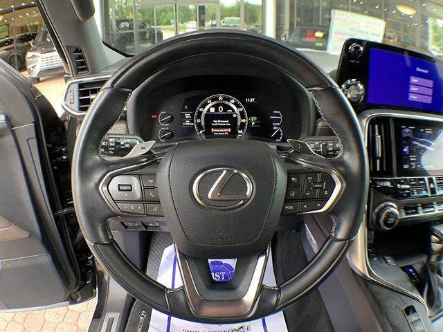 Used 2023 Lexus LX 600 4WD w/ Accessory Package (Z1) image 14