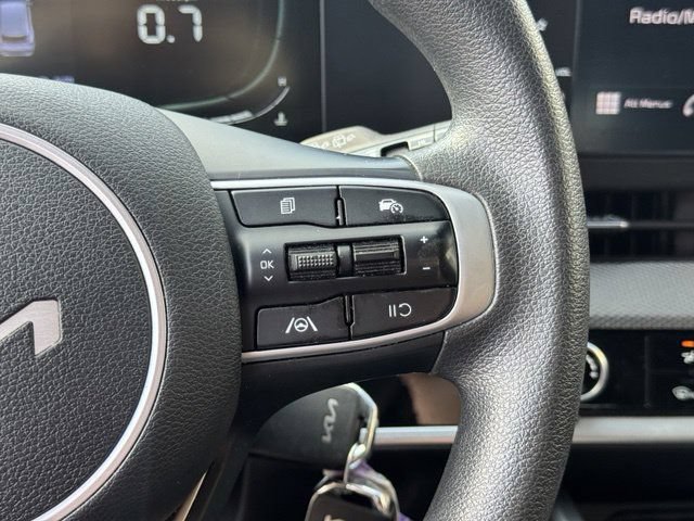Certified 2024 Kia Sportage LX FWD image 42