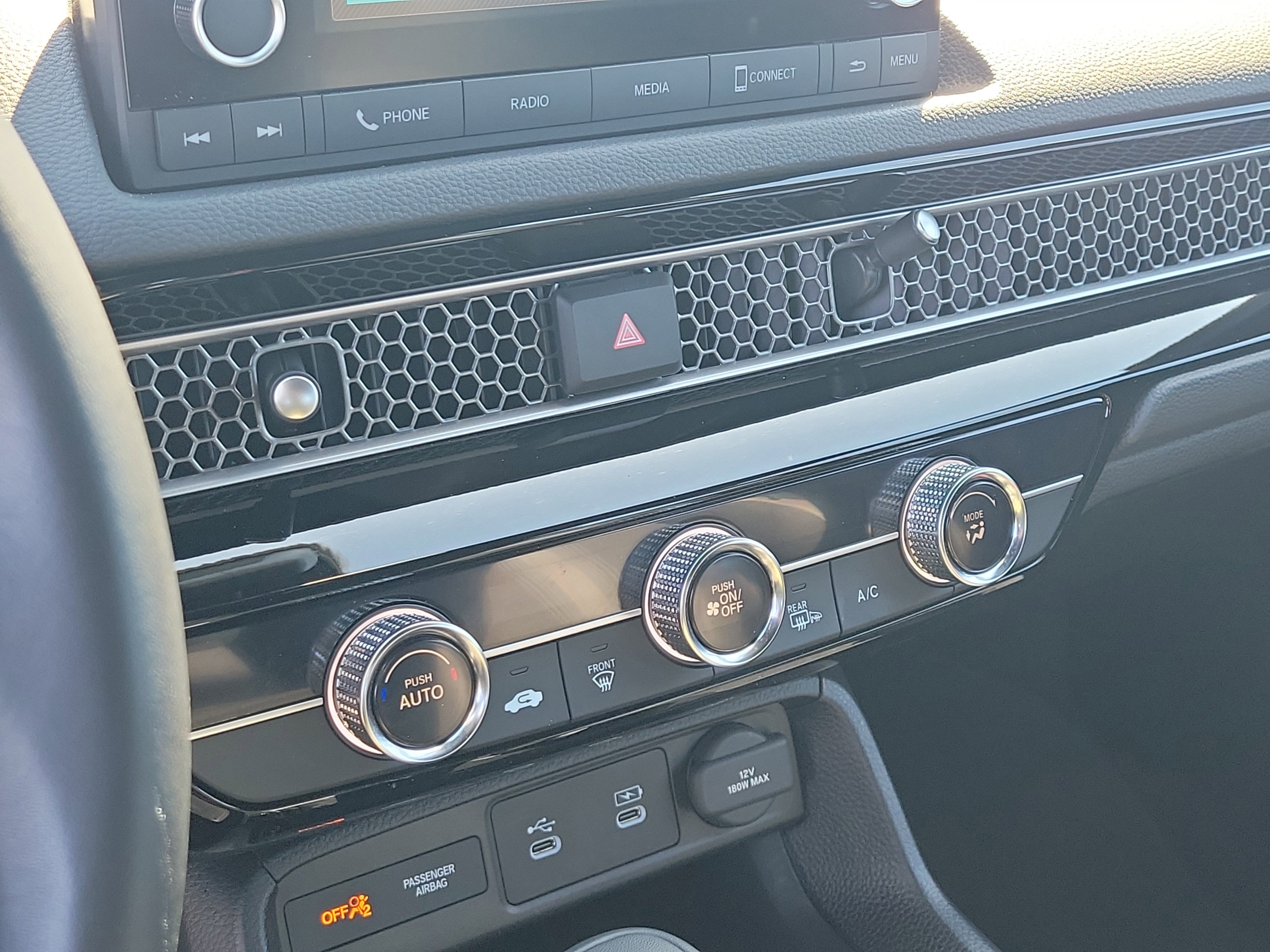 Used 2025 Honda Civic Sport image 27