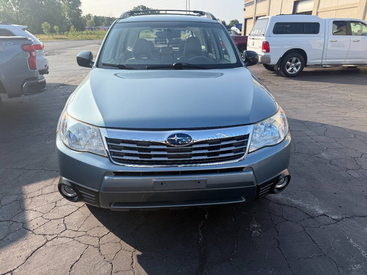 Used 2010 Subaru Forester 2.5X AWD/4WD image 2