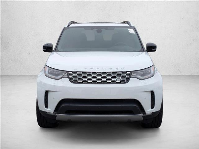 New 2025 Land Rover Discovery S image 6