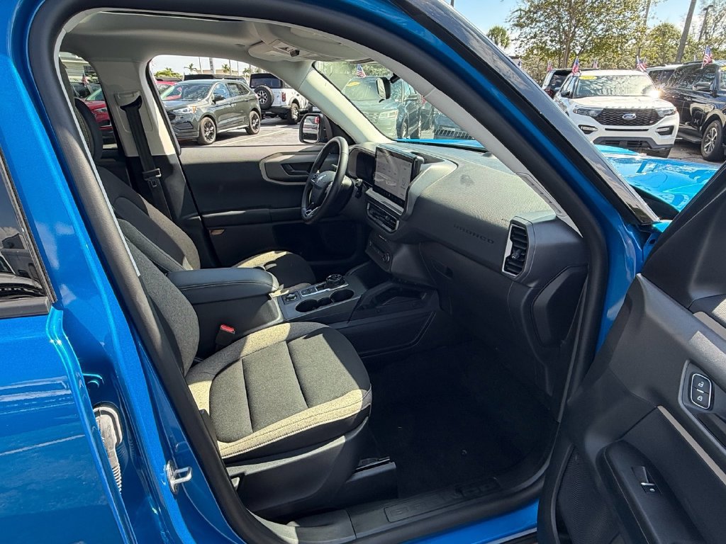Used 2025 Ford Bronco Sport Big Bend AWD/4WD image 17