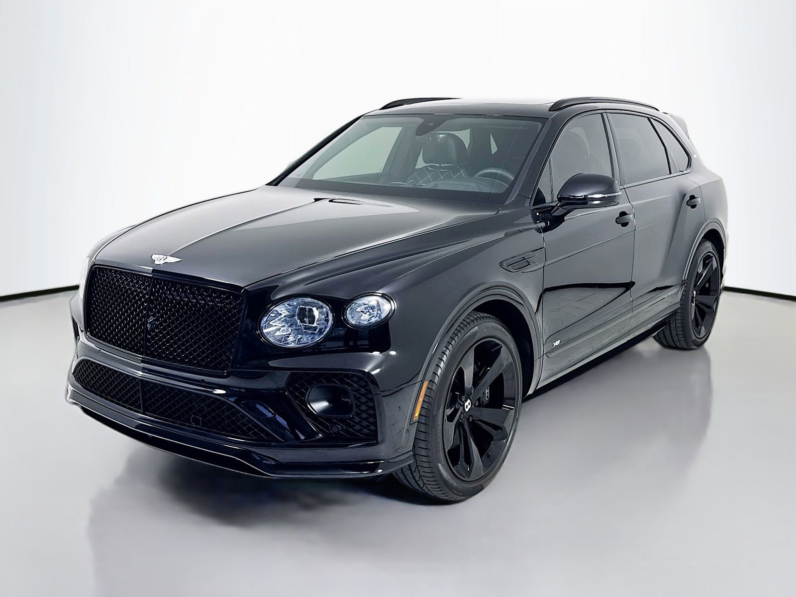 Used 2021 Bentley Bentayga AWD/4WD image 3