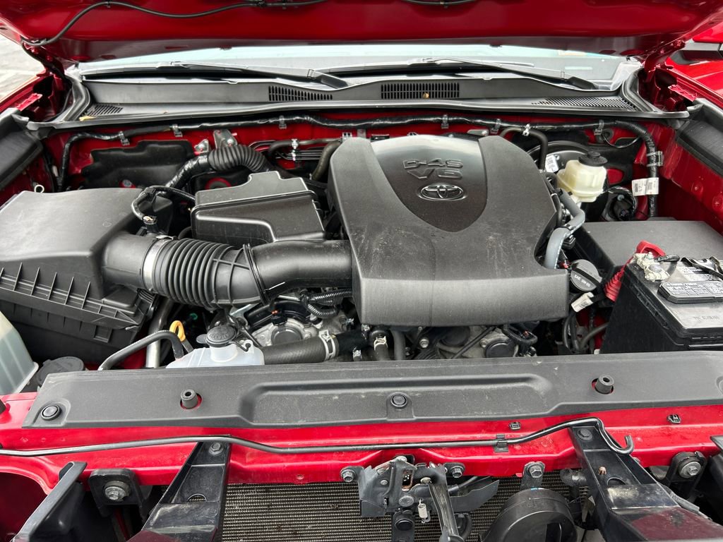 Used 2021 Toyota Tacoma TRD Sport AWD/4WD image 26