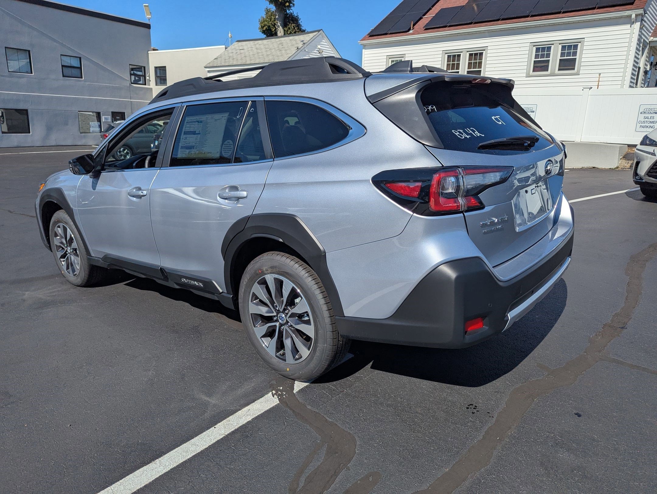 New 2025 Subaru Outback Limited image 5