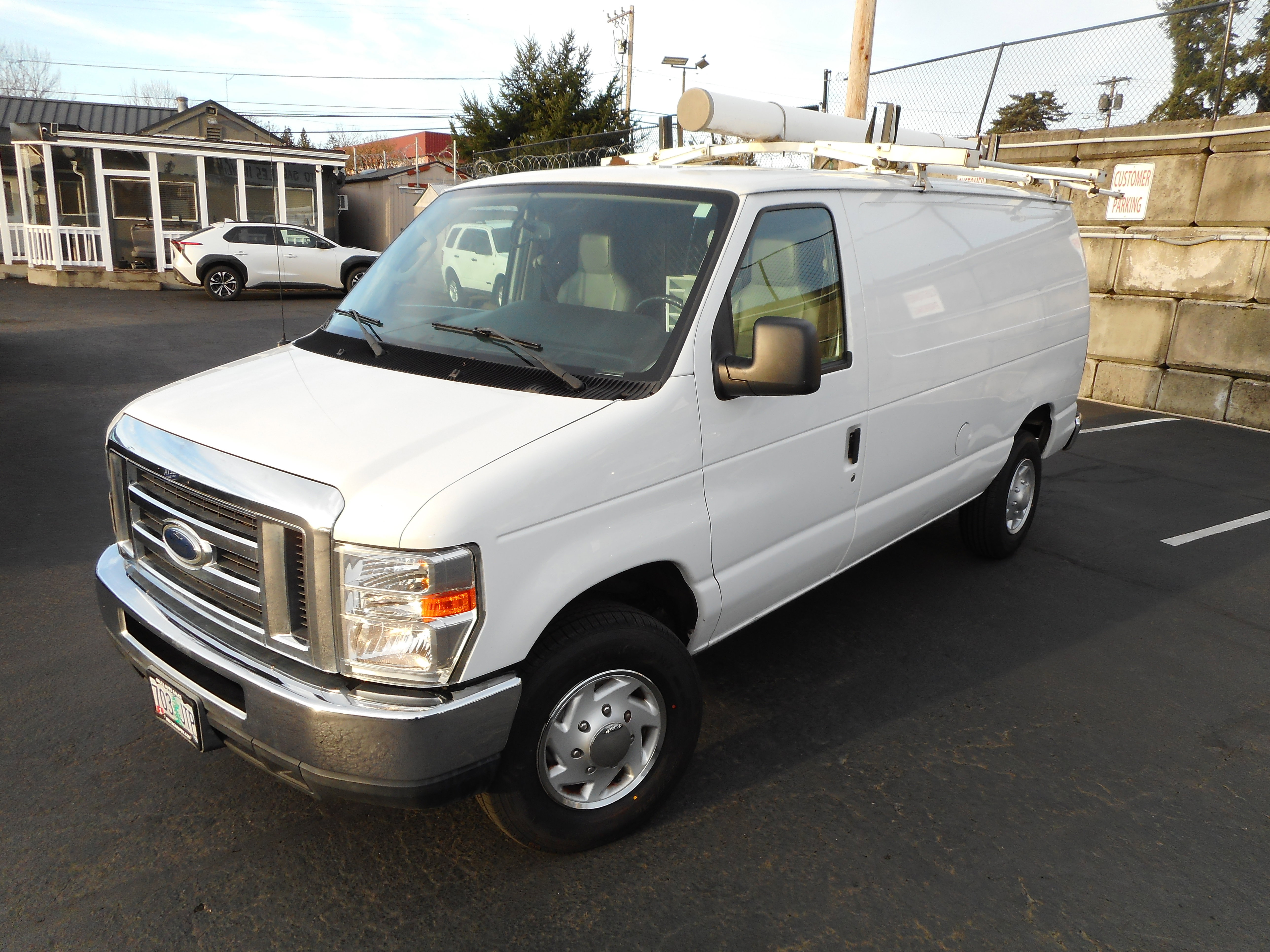 Used 2013 Ford E-350 and Econoline 350 Super Duty w/ Commercial Cargo Van Pkg image 5