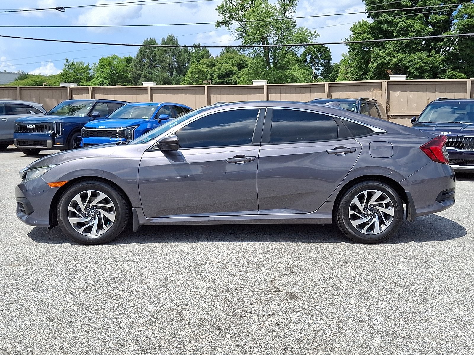 Used 2018 Honda Civic EX image 8