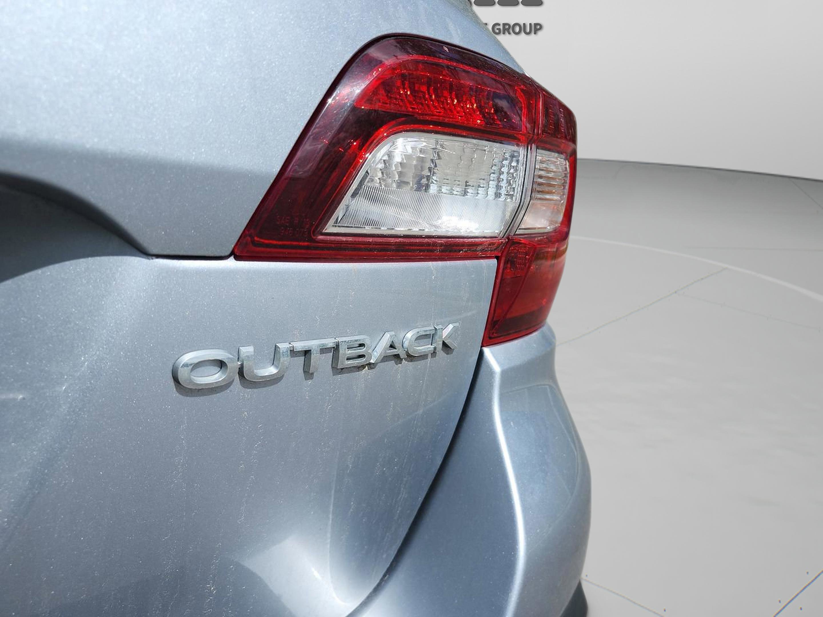 Used 2018 Subaru Outback 2.5i Premium image 23