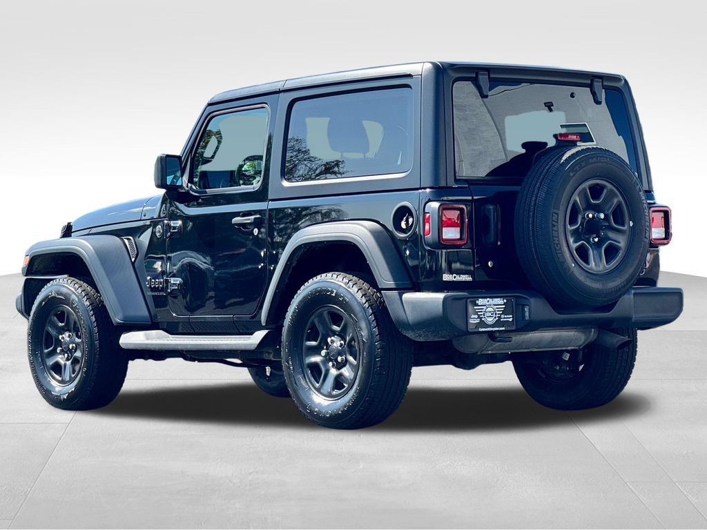Used 2022 Jeep Wrangler Sport AWD/4WD image 5