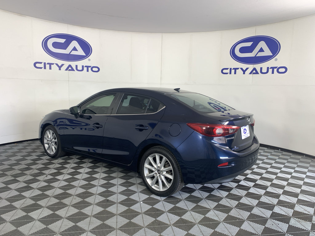 Used 2017 MAZDA MAZDA3 Grand Touring w/ Premium Equipment Package FWD image 5