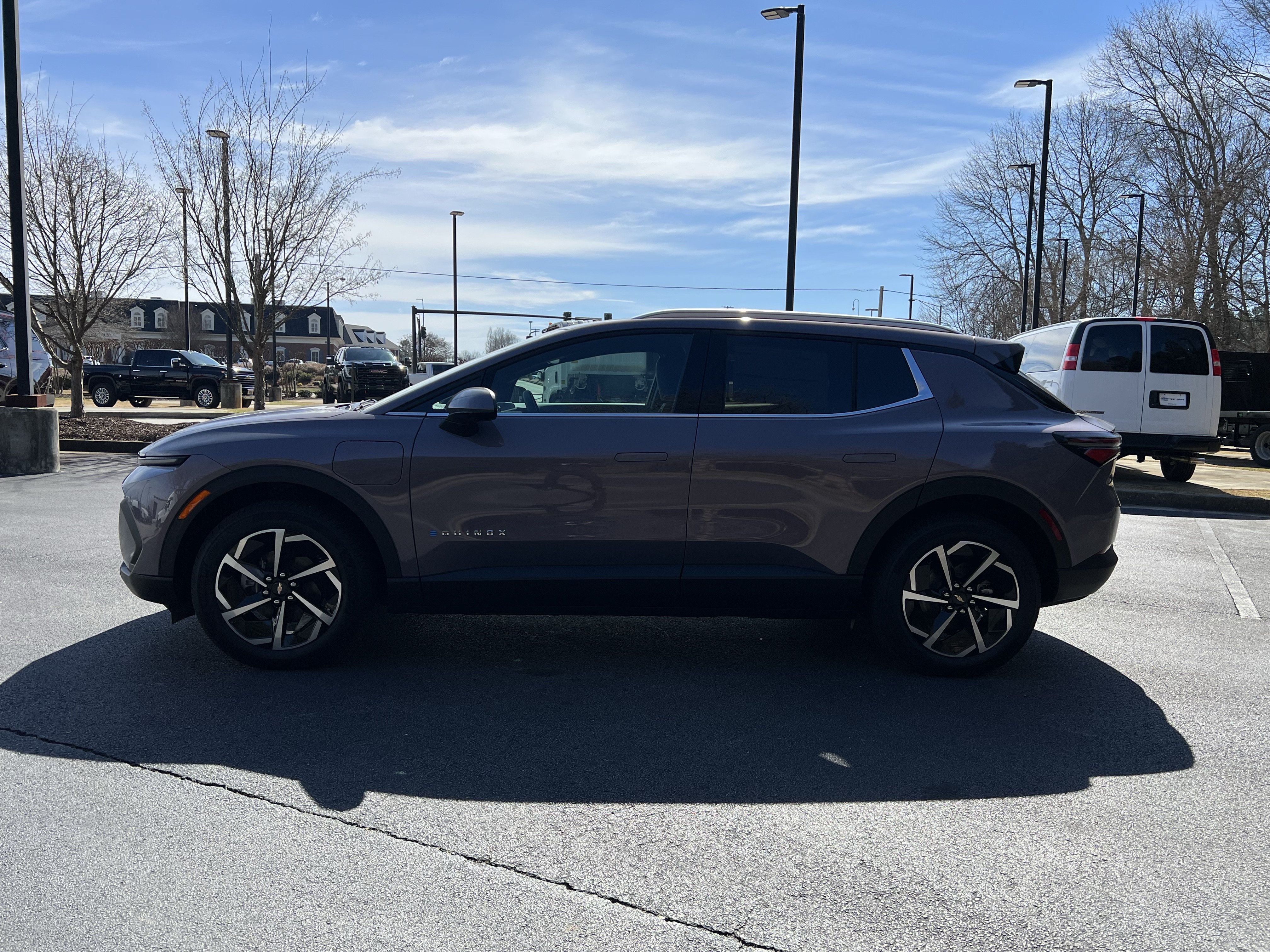 New 2026 Chevrolet Equinox EV LT AWD/4WD image 6