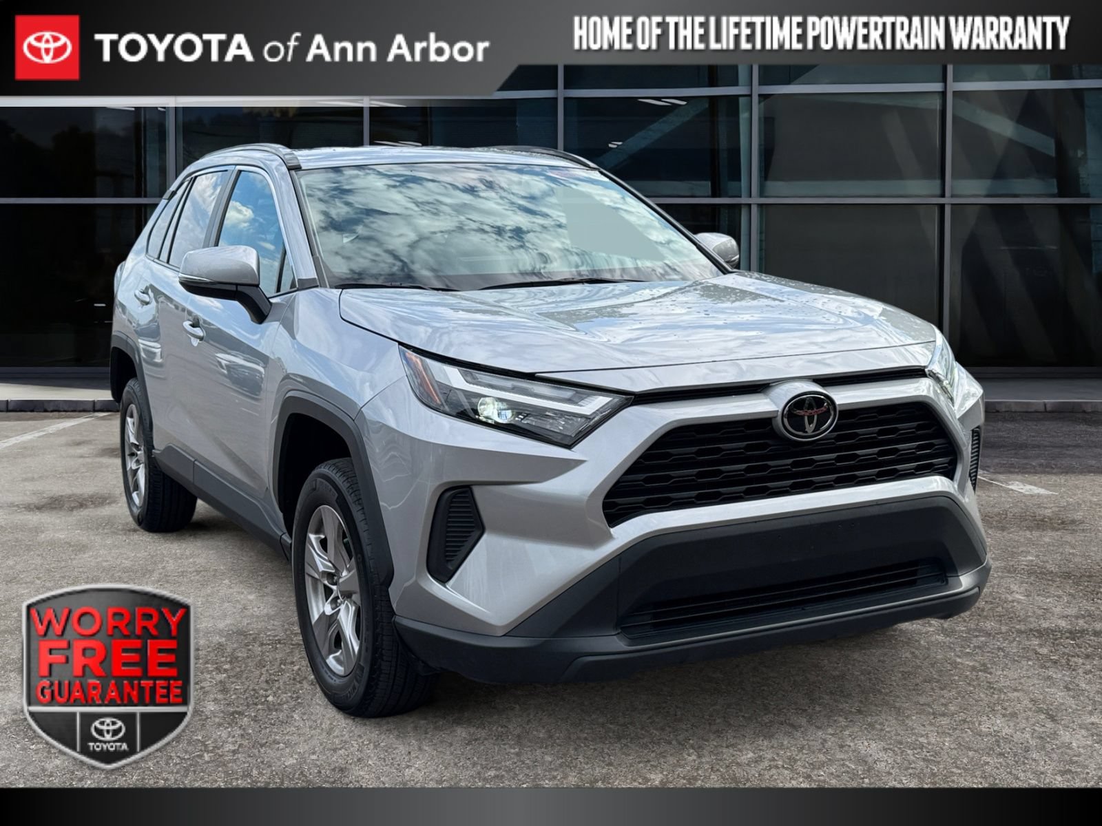 Used 2024 Toyota RAV4 XLE FWD video 1
