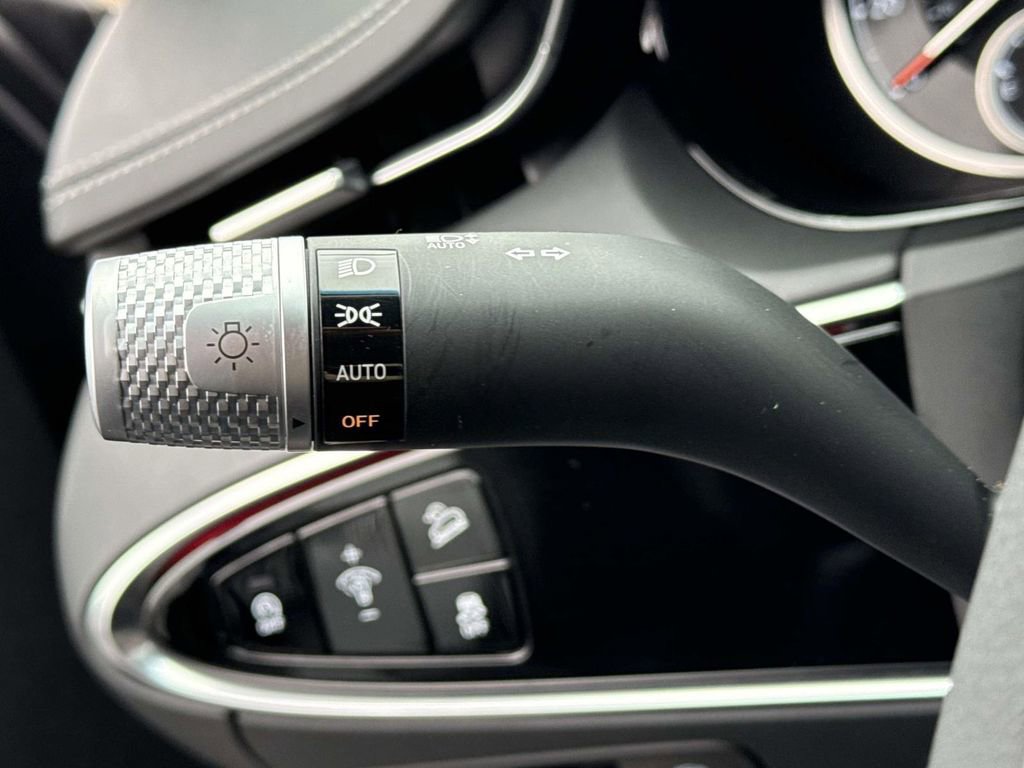 Certified 2024 Genesis GV70 3.5T Sport w/ Sport Advanced Package image 20