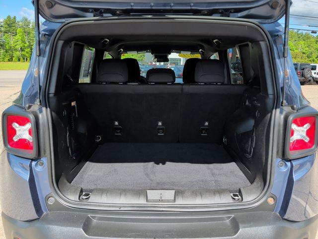 Used 2021 Jeep Renegade Latitude AWD/4WD image 29