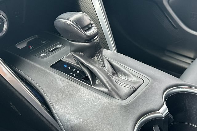 Used 2023 Toyota Venza XLE AWD/4WD image 26