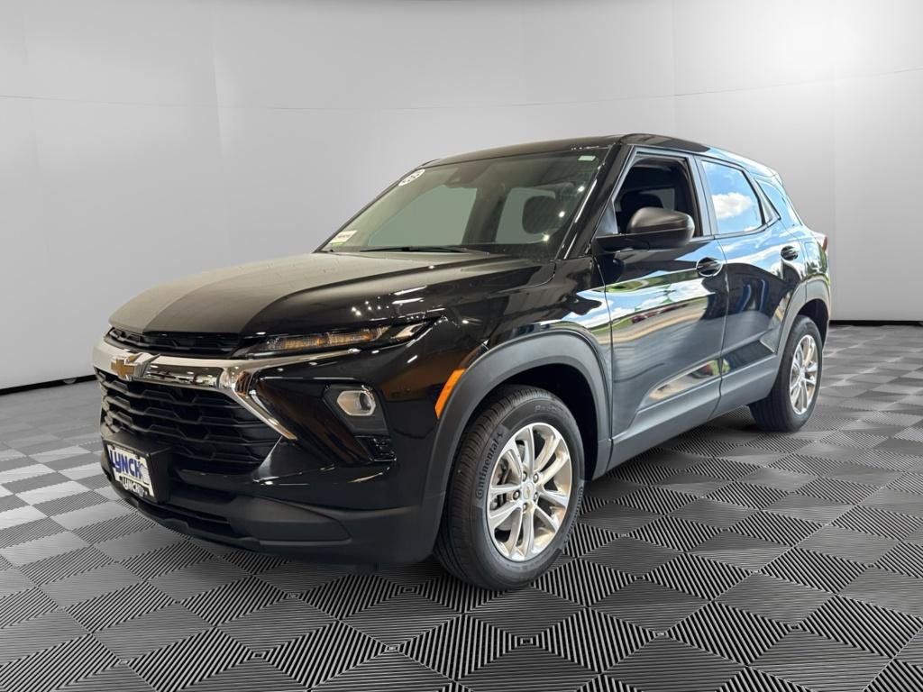New 2026 Chevrolet TrailBlazer LS w/ LS Convenience Package FWD image 1