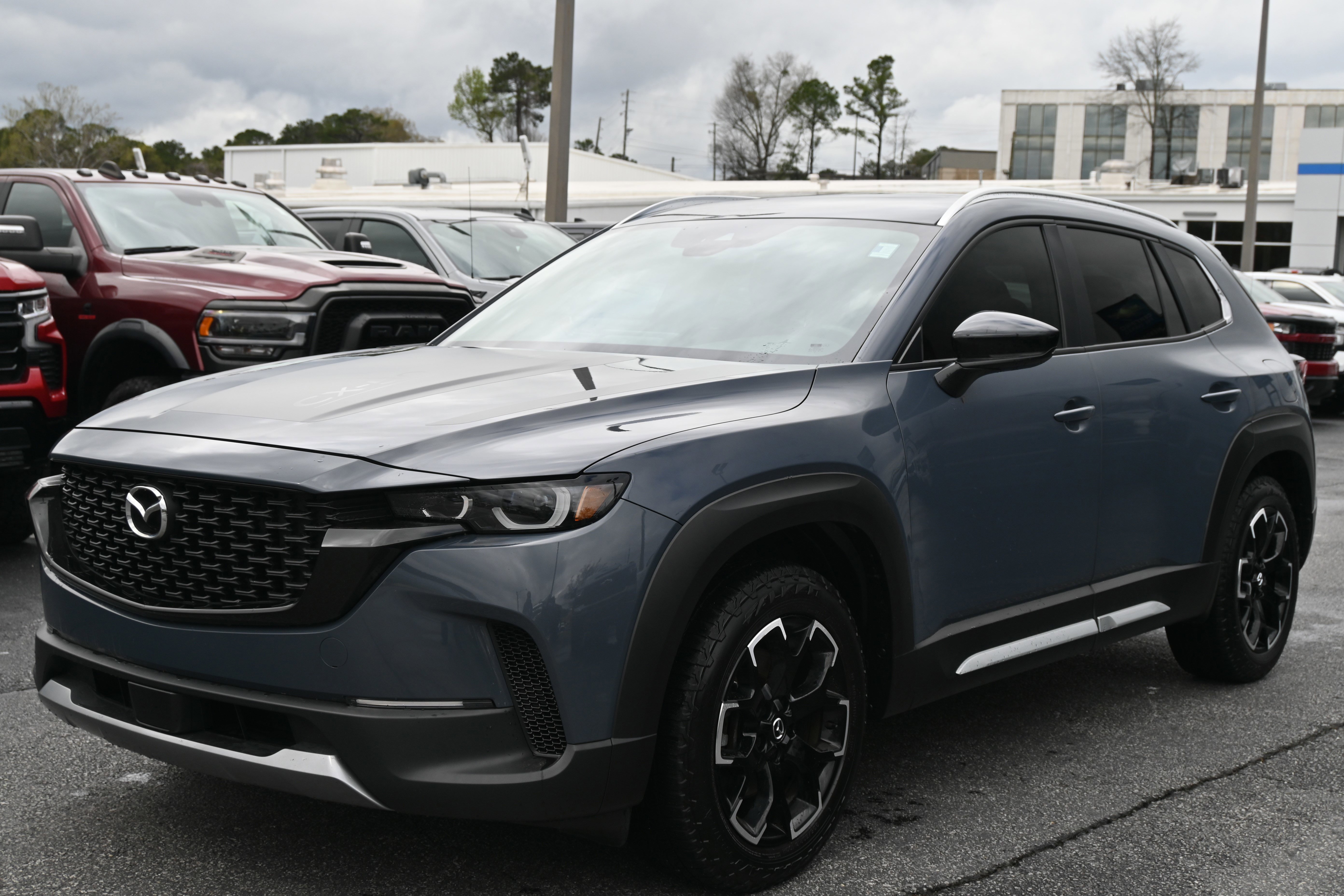 Used 2024 MAZDA CX-50 Meridian Edition image 8