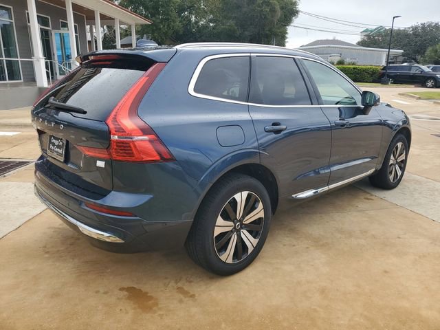 Used 2023 Volvo XC60 T8 Plus image 9