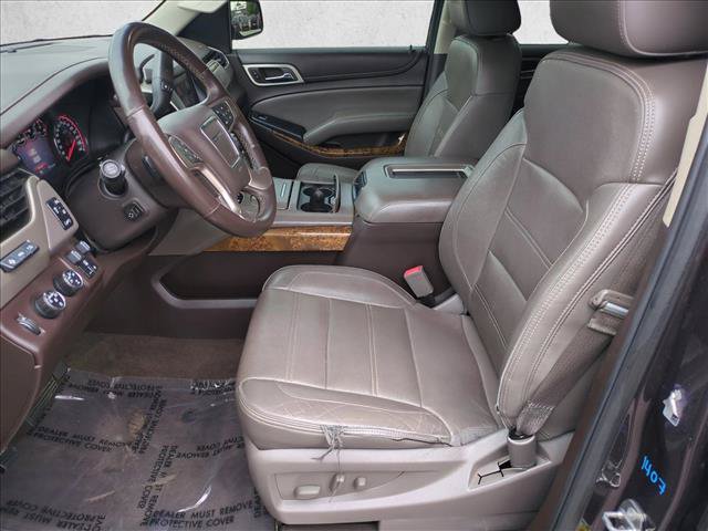 Used 2015 GMC Yukon Denali w/ Touring Package AWD/4WD image 16