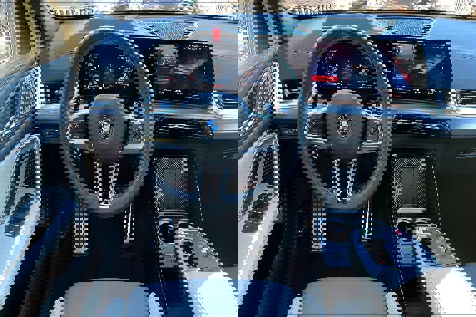 Used 2025 BMW X2 M35i image 5