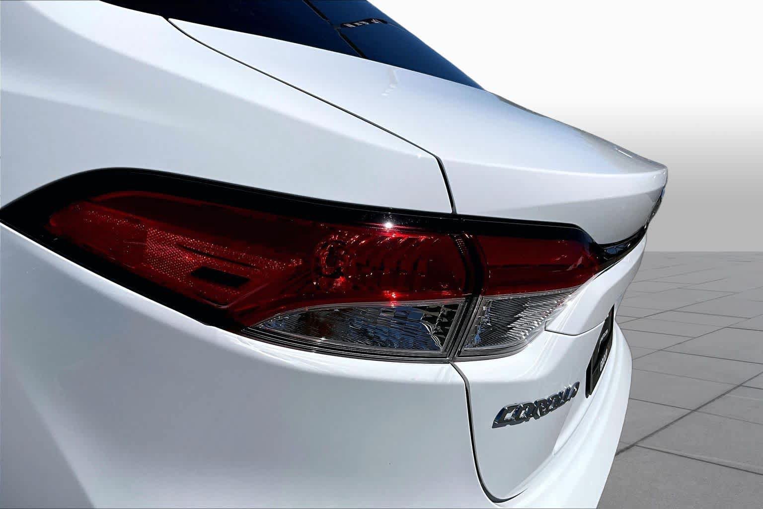 Certified 2022 Toyota Corolla LE w/ LE Convenience Package FWD image 28