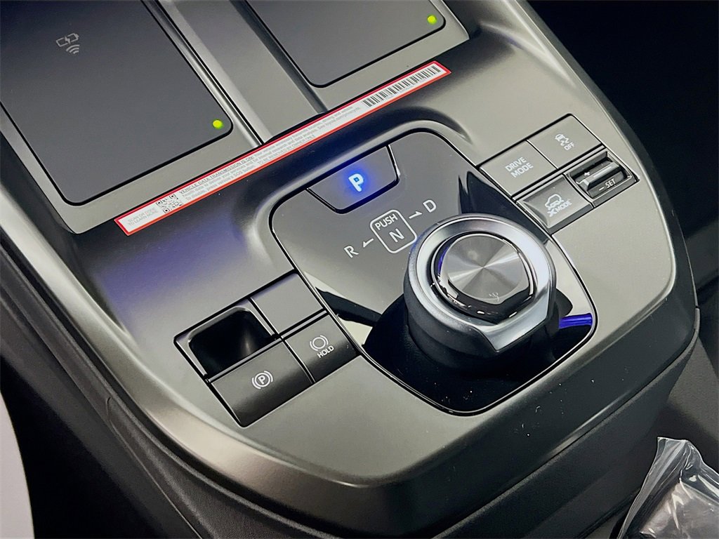 New 2026 Subaru Solterra Premium image 15