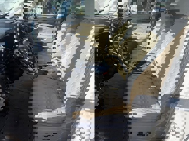 Used 2015 Ford C-MAX SEL w/ Equipment Group 302A image 9