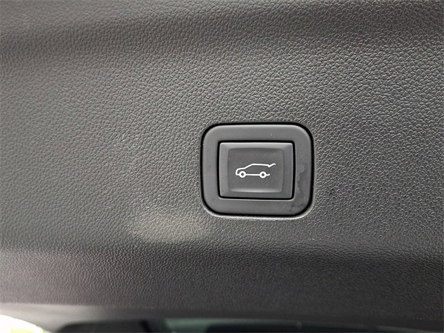 Used 2024 Cadillac Escalade ESV Premium Luxury w/ Performance Package image 30