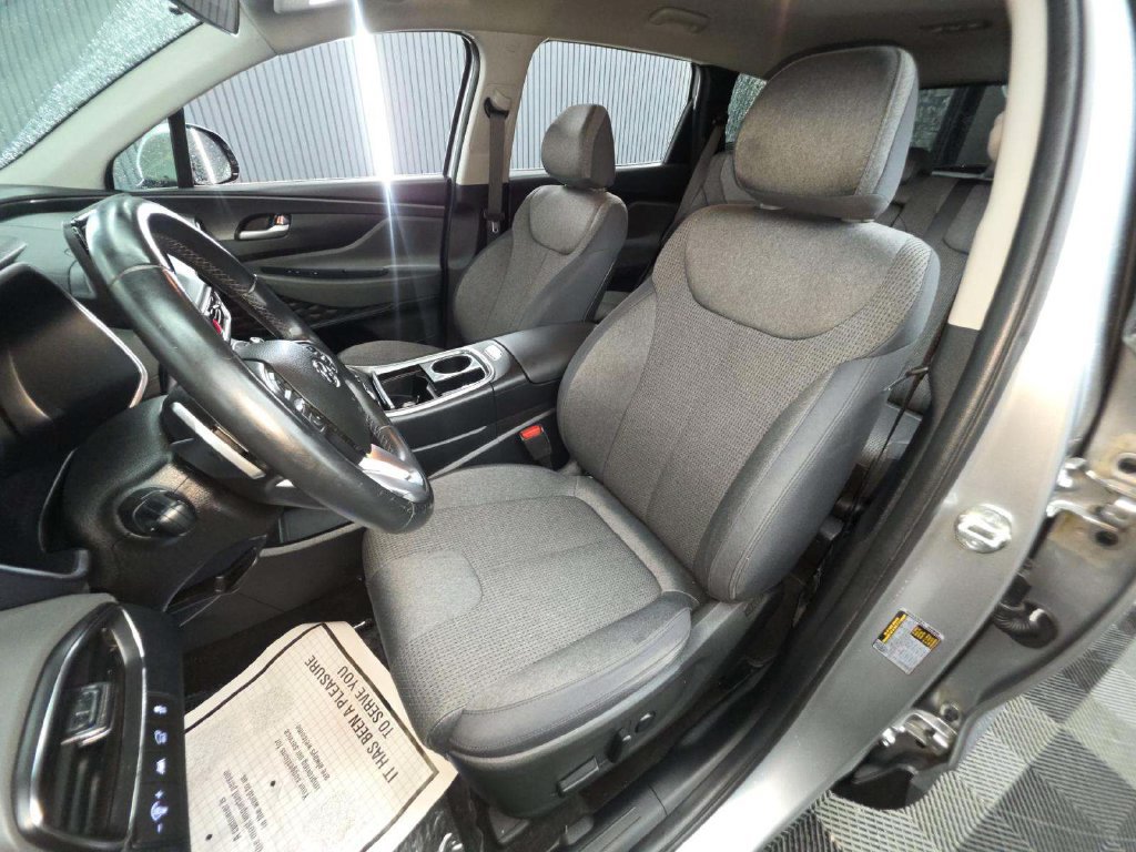 Used 2023 Hyundai Santa Fe SEL AWD/4WD image 9