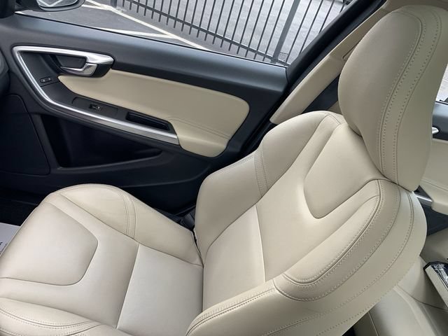Used 2018 Volvo S60 T5 Dynamic w/ Vision Package FWD image 30