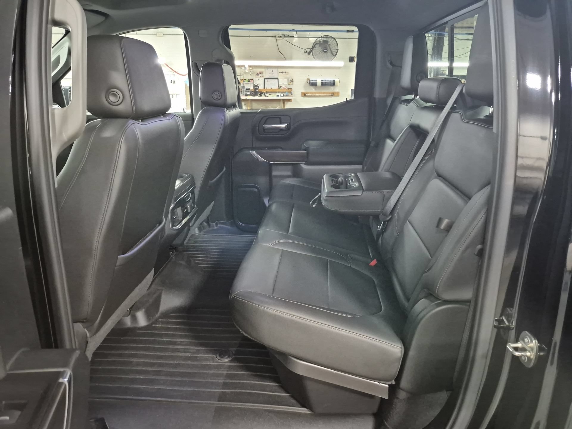 Used 2019 GMC Sierra 1500 SLT AWD/4WD image 25
