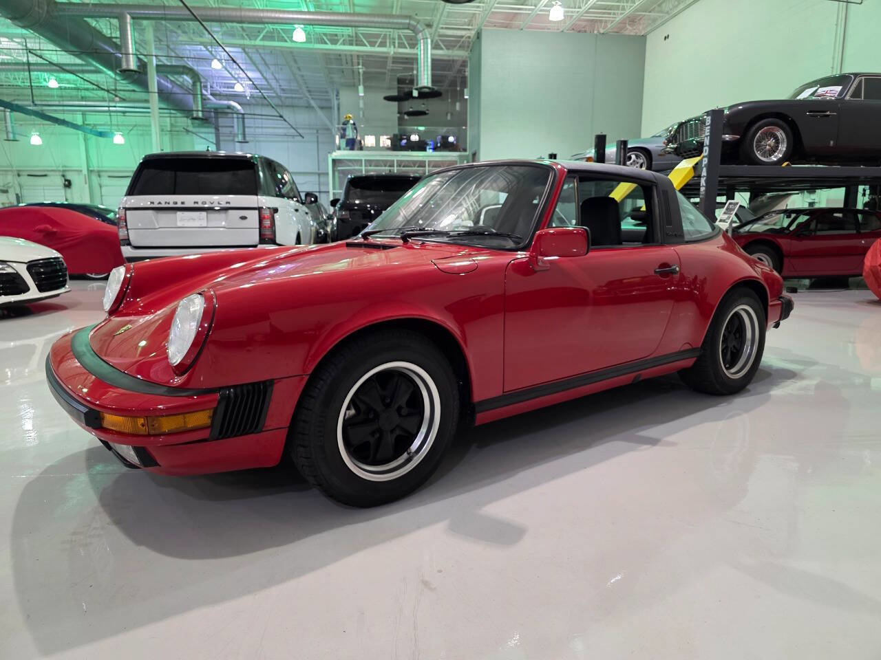 Used 1987 Porsche 911 Carrera RWD image 26