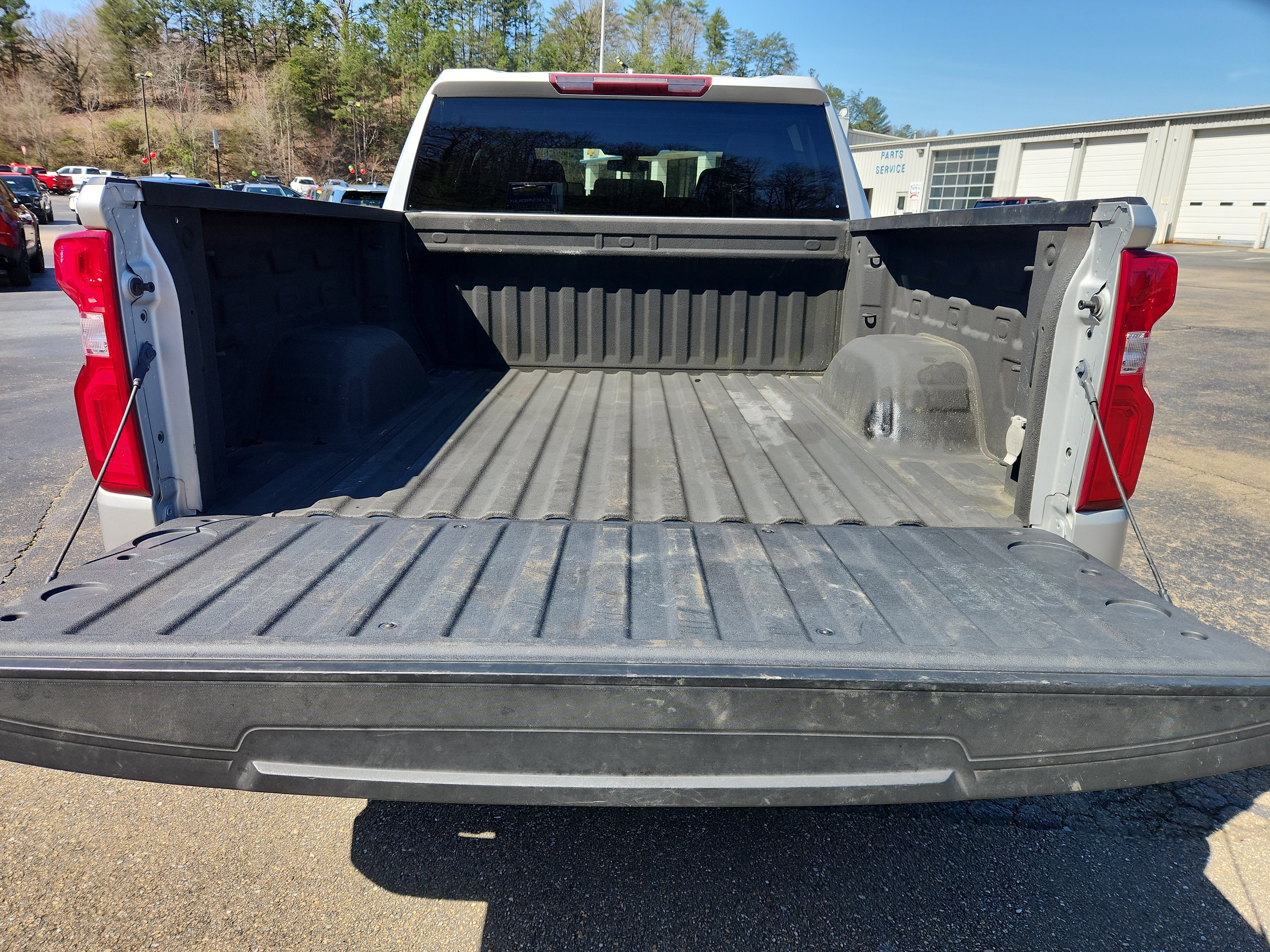 Used 2021 Chevrolet Silverado 1500 Custom image 34