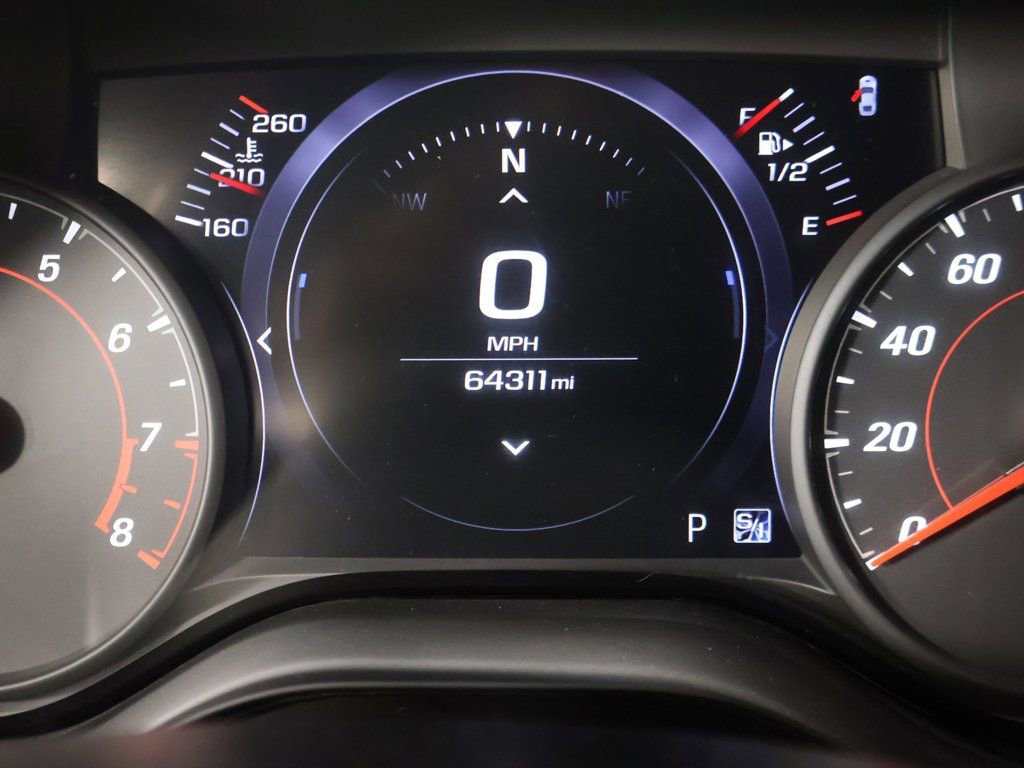 Used 2022 Chevrolet Camaro LT image 34