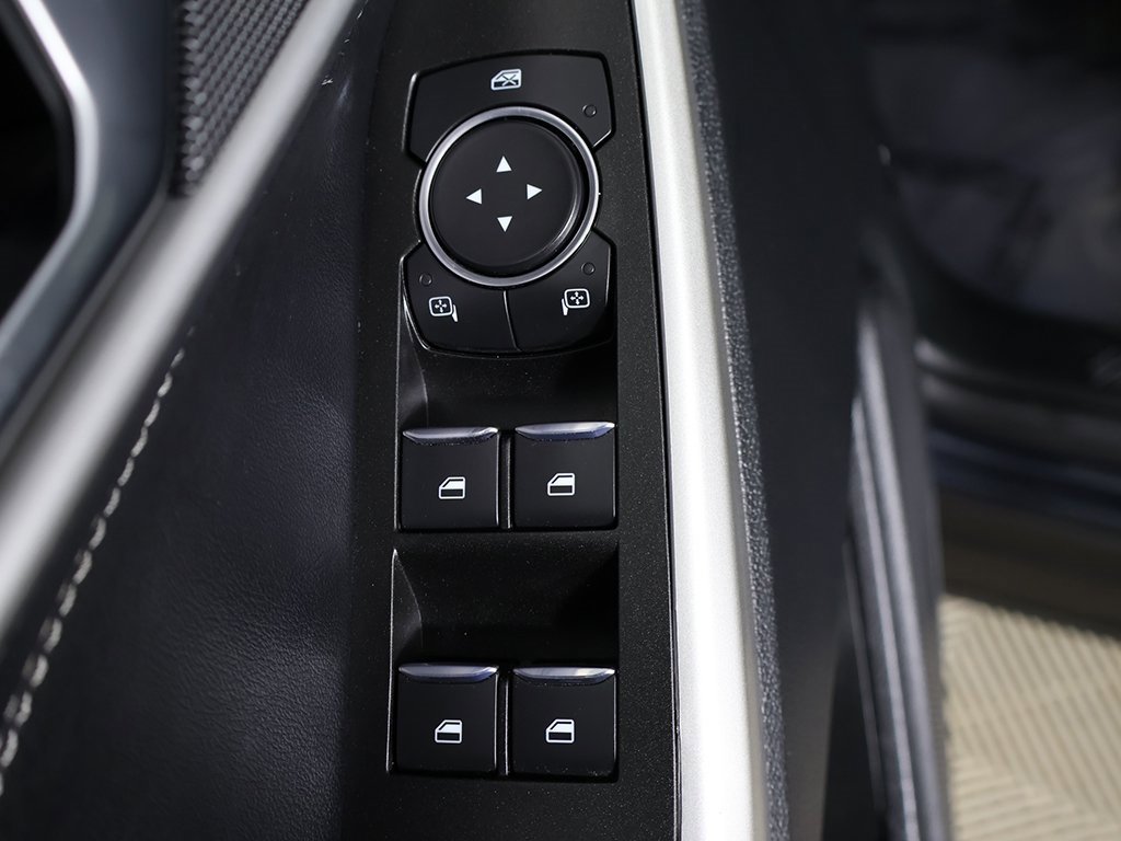 Used 2022 Ford Explorer XLT image 33