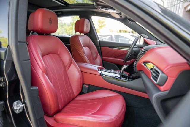 Used 2022 Maserati Levante Modena image 47