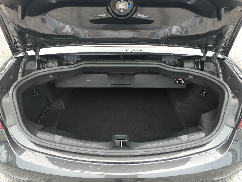 Used 2023 Mercedes-Benz E 450 Cabriolet w/ AMG Line image 27