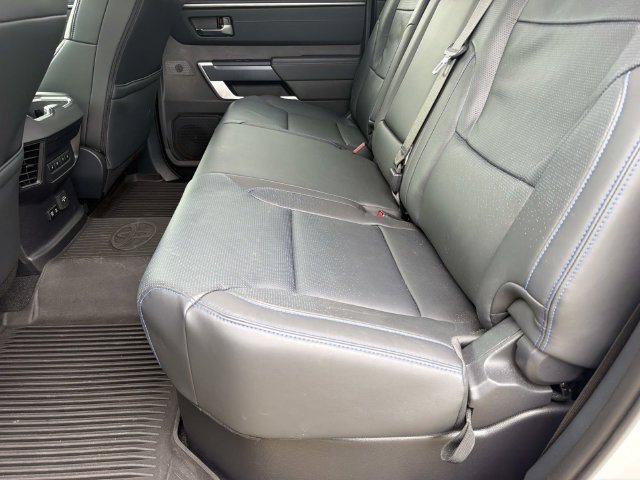 Used 2025 Toyota Tundra Platinum AWD/4WD image 18