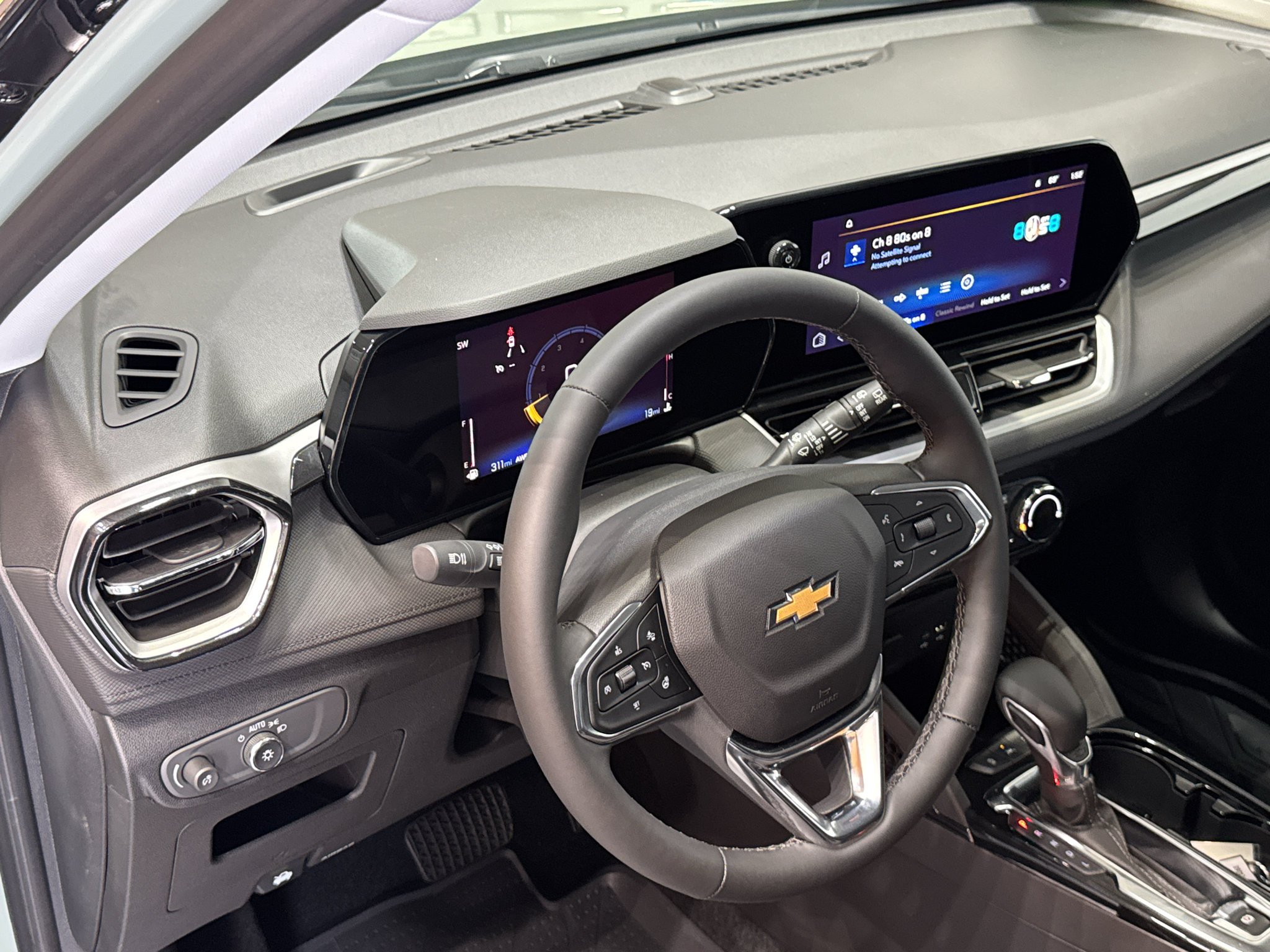 New 2026 Chevrolet TrailBlazer LT w/ LT Cold Weather Package AWD/4WD image 13