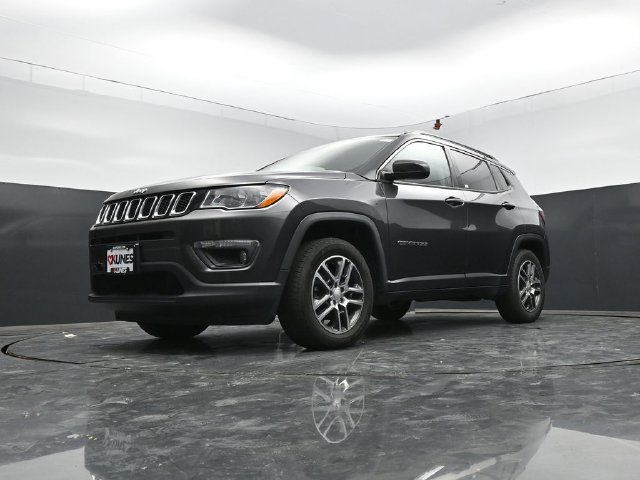 Used 2018 Jeep Compass Latitude w/ Popular Equipment Group AWD/4WD image 31