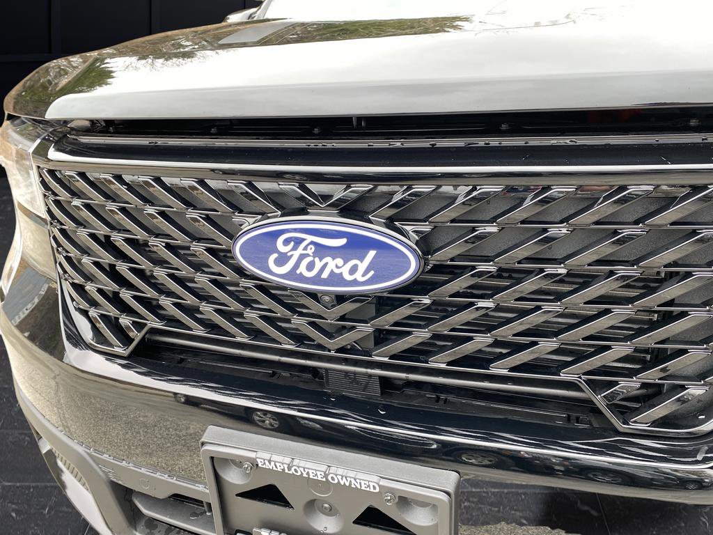 New 2026 Ford Maverick Lariat w/ Black Appearance Package image 48