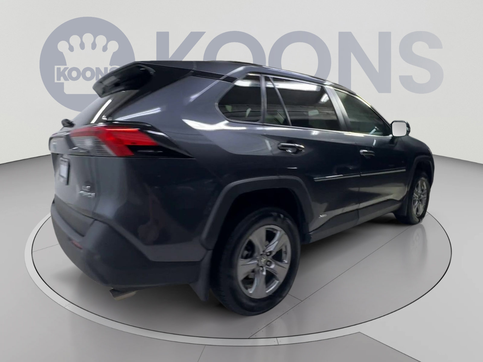 Used 2024 Toyota RAV4 LE AWD/4WD image 11