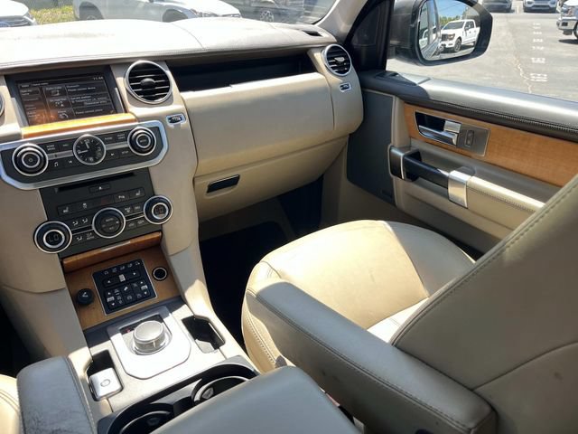 Used 2014 Land Rover LR4 HSE LUX AWD/4WD image 15