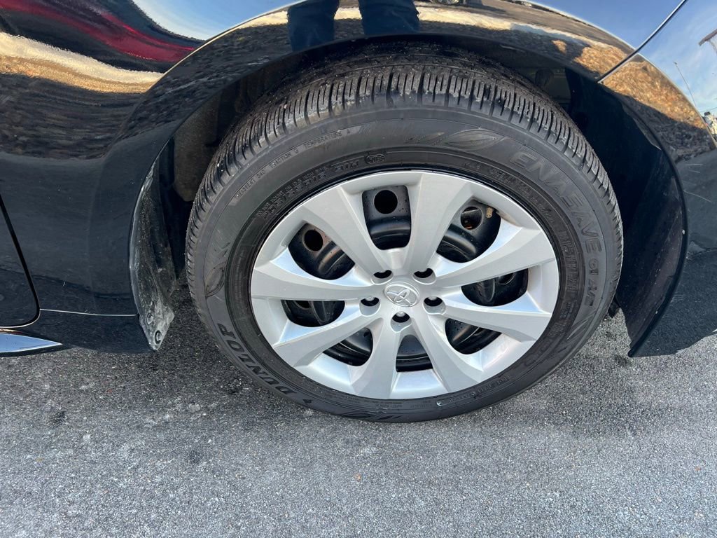 Used 2024 Toyota Corolla LE image 11