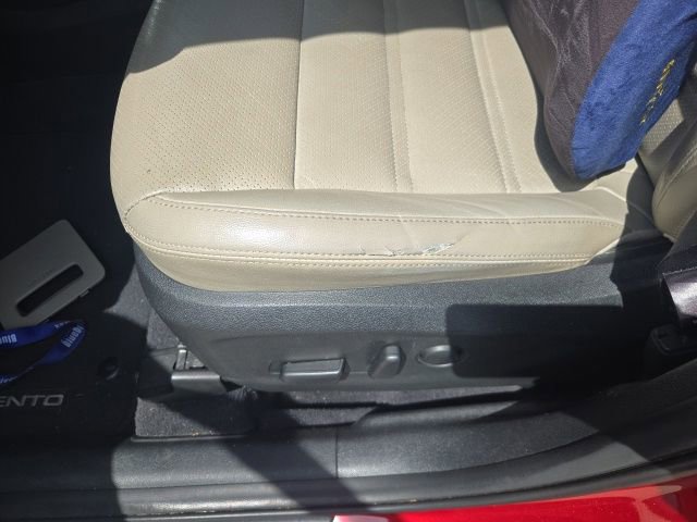 Used 2016 Kia Sorento EX FWD image 7