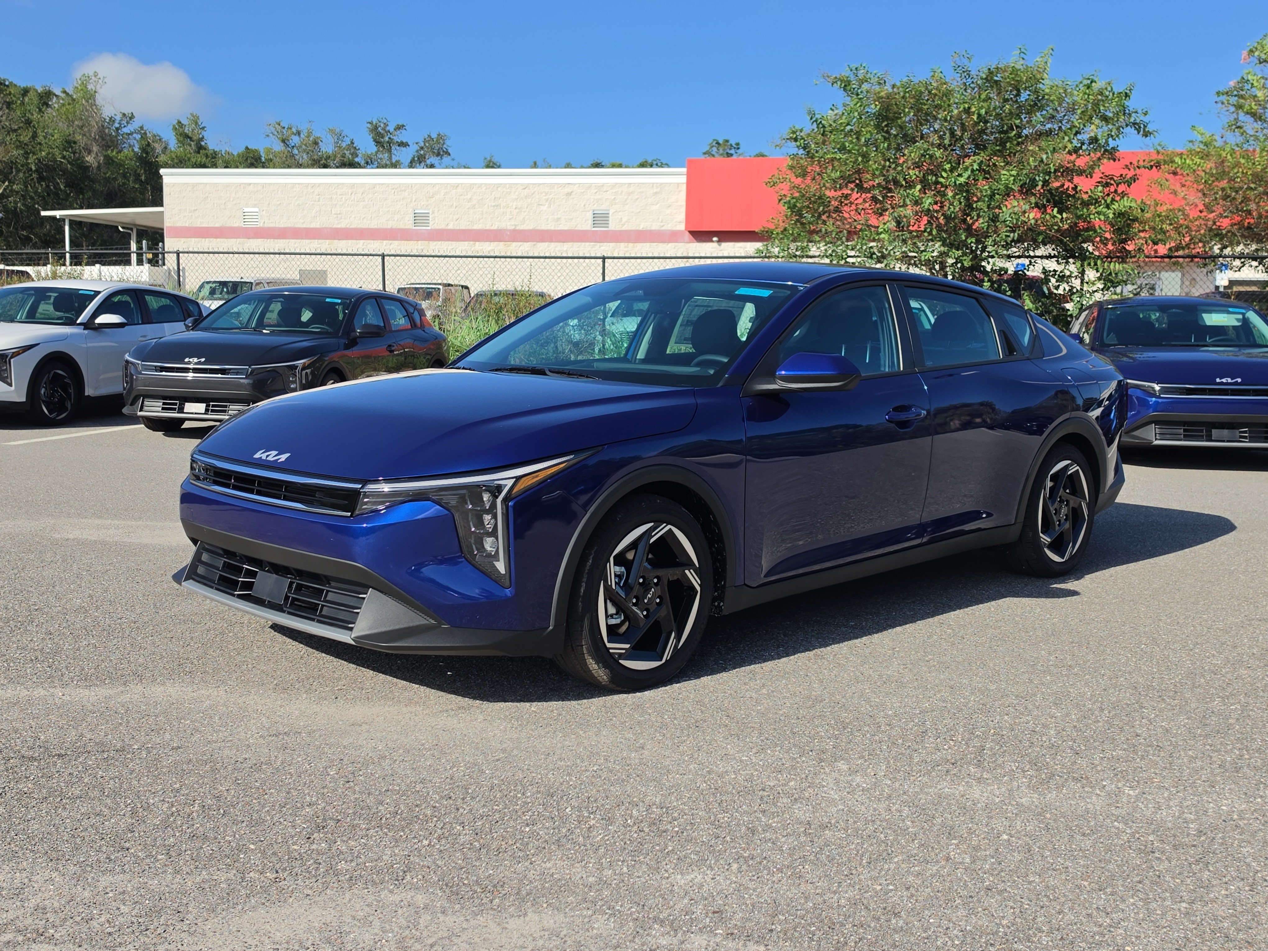 New 2026 Kia K4 EX FWD image 4