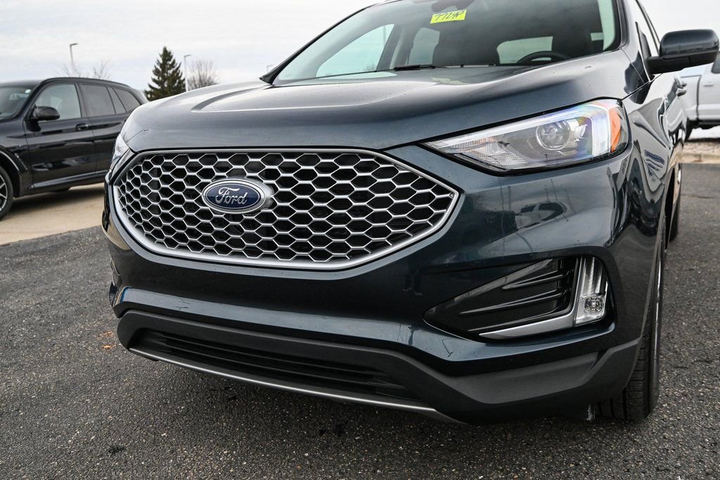 Certified 2024 Ford Edge SEL w/ Convenience Package image 11